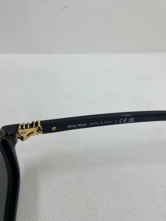 New Miu Miu Black Acetate Rectangle Sunglasses with Gold Logo main image 4